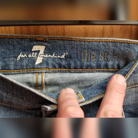 Two pairs of mens jeans. One true religion & One 7 for all man kind. - Picture 3 of 10